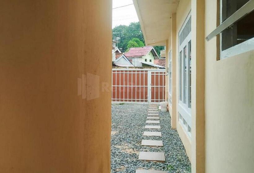 فندق Arwana Inn Lampung Mitra Reddoorz