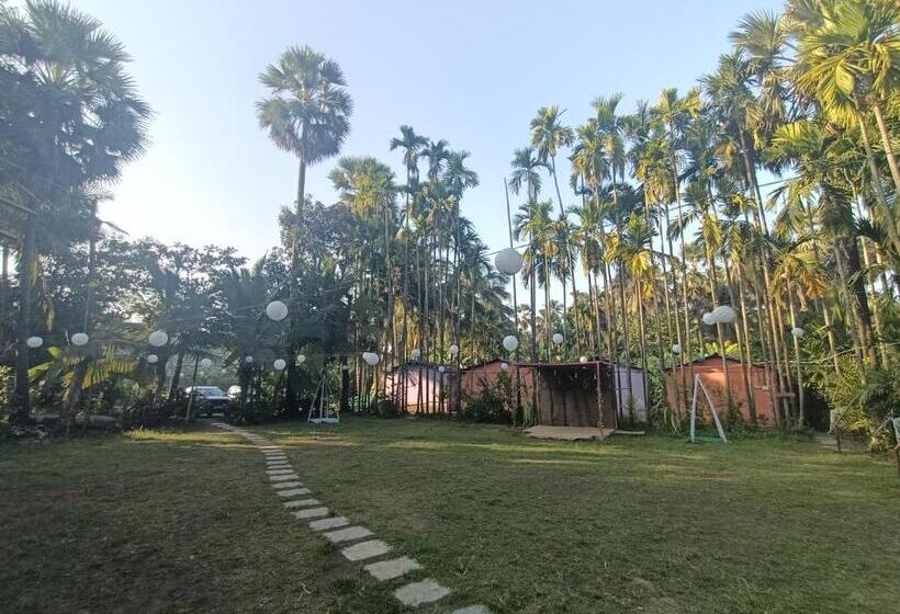 בית מלון כפרי Baadal Pani Beach Resort Near Kelwa Beach