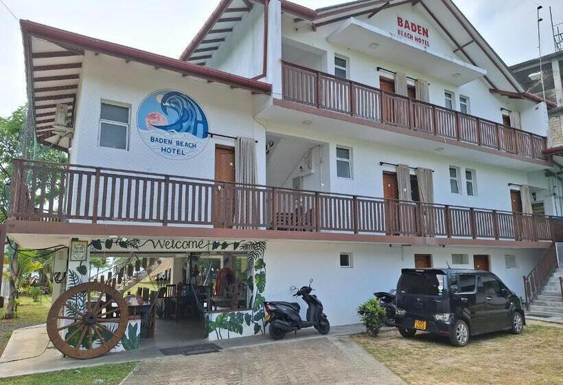호텔 Baden Beach