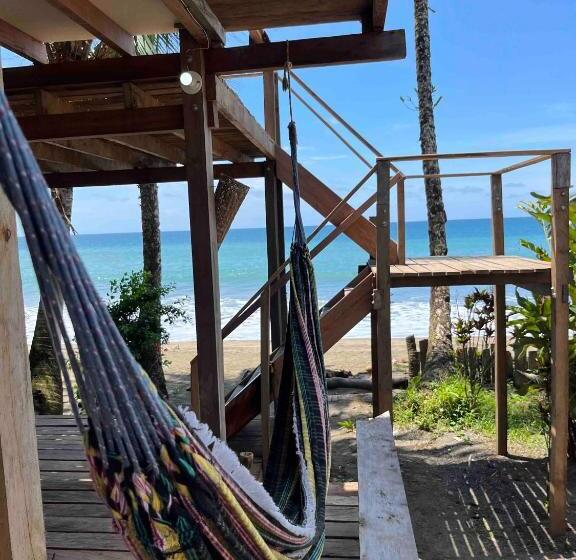 فندق Cabaña Tello Surf