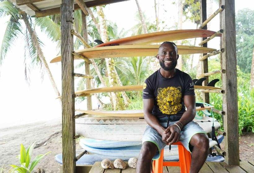 فندق Cabaña Tello Surf