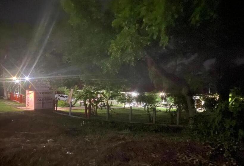 فندق Cabañas El Sabinito