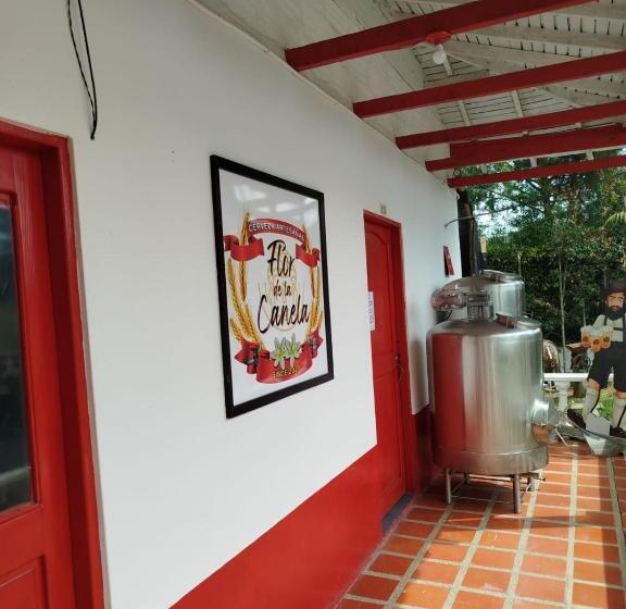 ホテル Campestre Y Cervecería Flor De Canela
