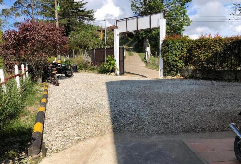 فندق Campestre Y Cervecería Flor De Canela