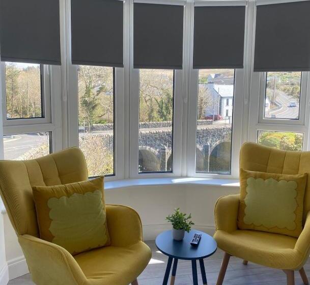 בית מלון כפרי Carrick Gate