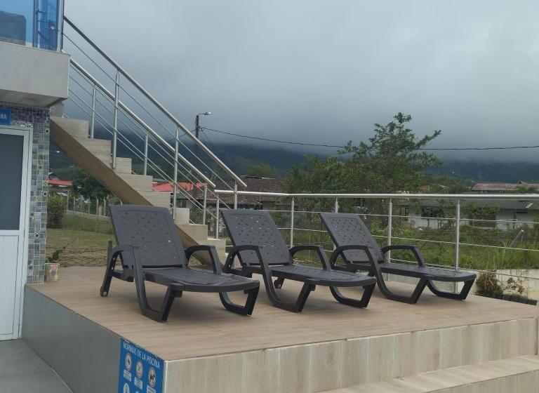 Отель De Los Colores