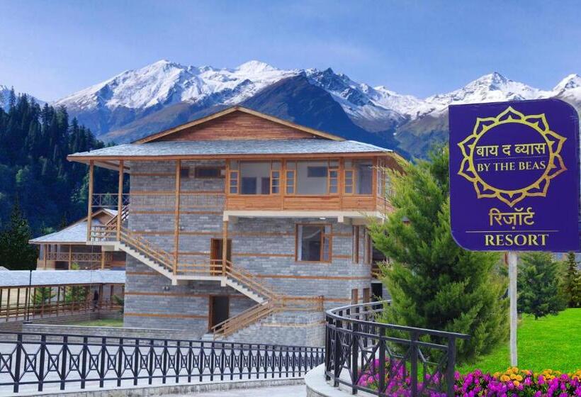 ホテル Ezzenza Swarg By Beas Golf Resort   Devlok Manali