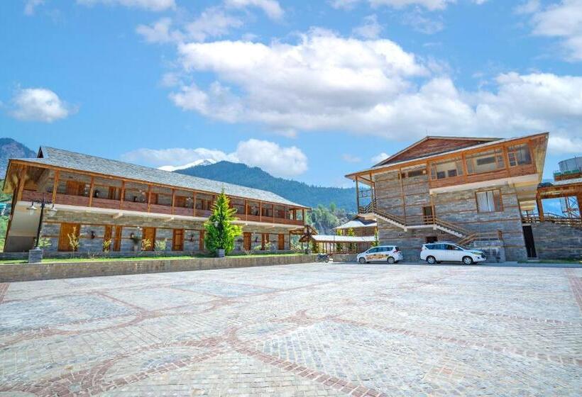 ホテル Ezzenza Swarg By Beas Golf Resort   Devlok Manali