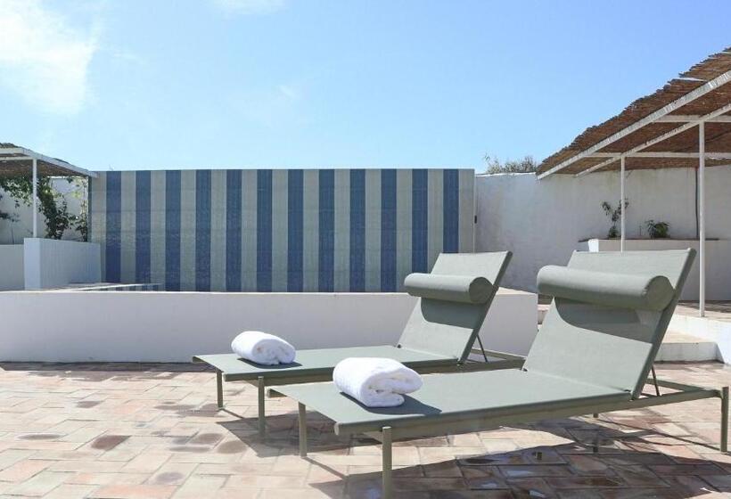 فندق Gandum Village