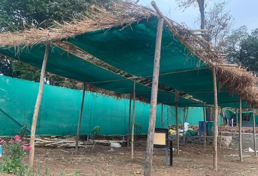 호텔 Gokul Agro Camping Wai