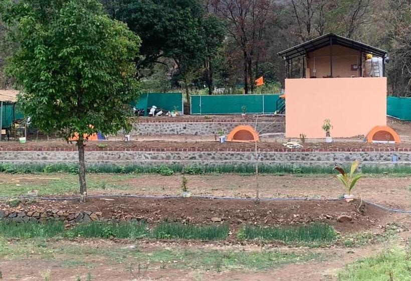 호텔 Gokul Agro Camping Wai