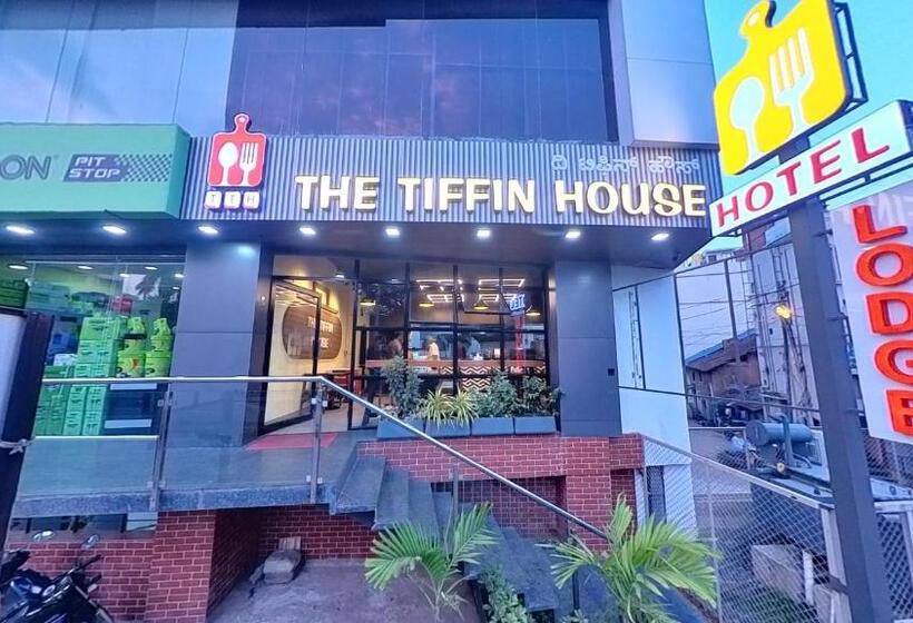 בית מלון כפרי Grt Square