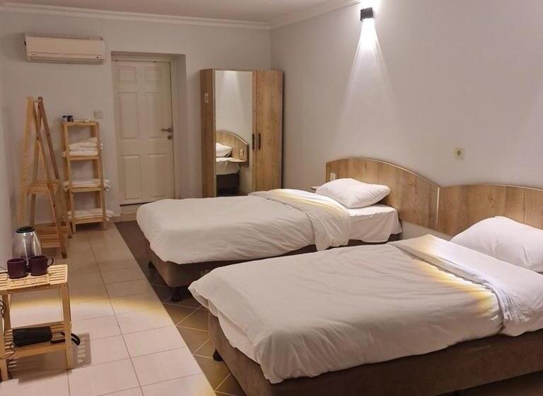 هتل Hermes Country Club