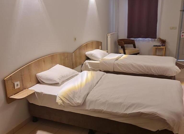 هتل Hermes Country Club