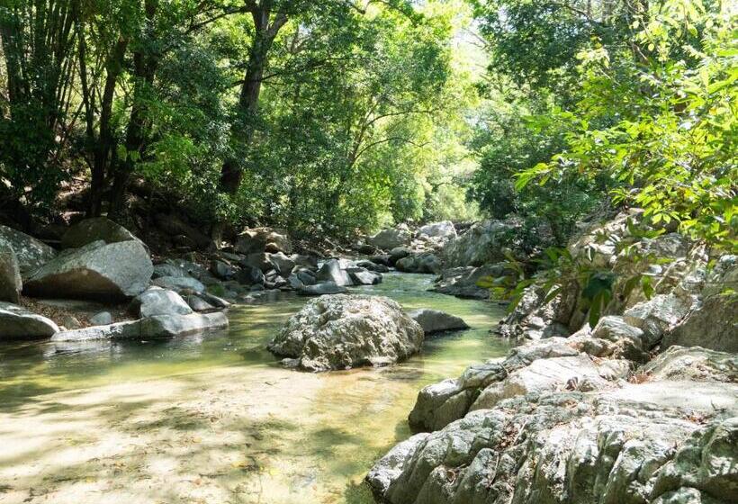 Hotel Hukumeizi Minca