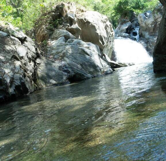 Hotel Hukumeizi Minca