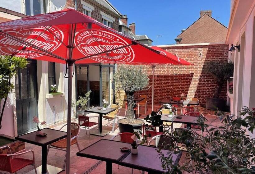 فندق & Restaurant Isvara