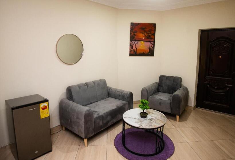 ホテル Joefiko Royal