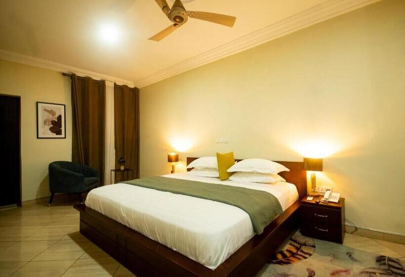 ホテル Joefiko Royal