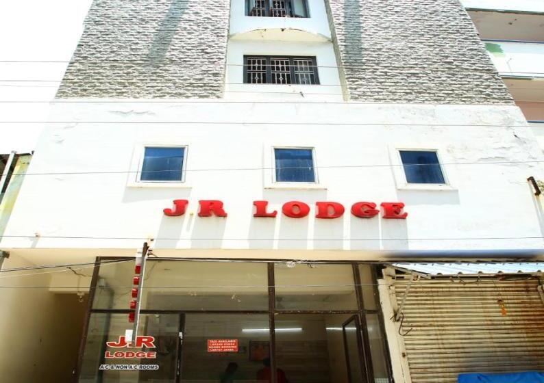 호텔 Jr Lodge