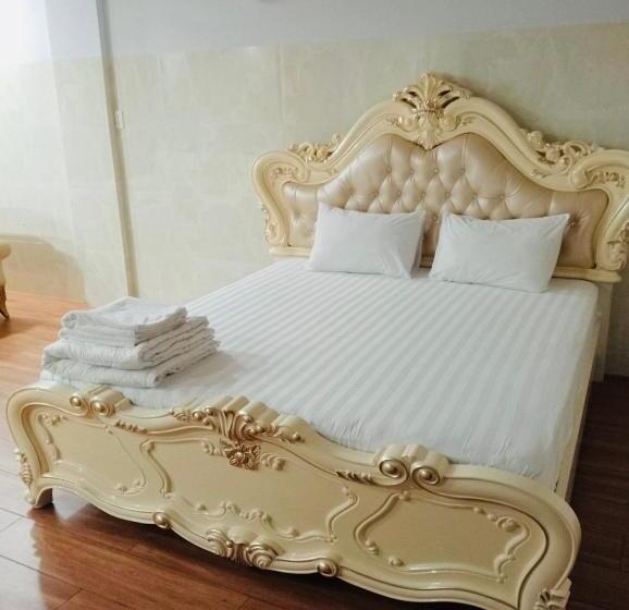 هتل Khách Sạn Hoàng Triều