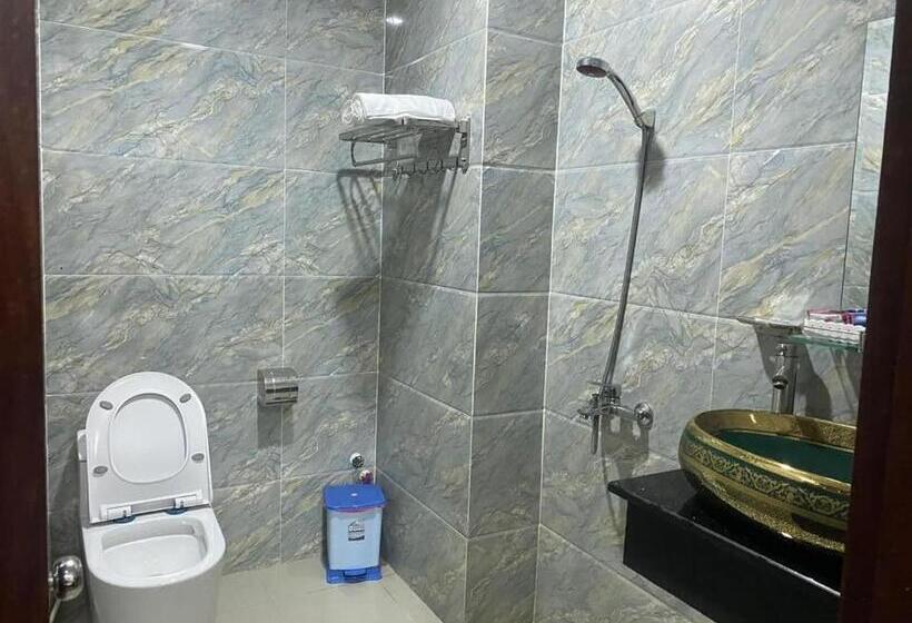 هتل Khách Sạn Minh Nhật