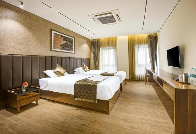 هتل Lance 21   Ashok Nagar