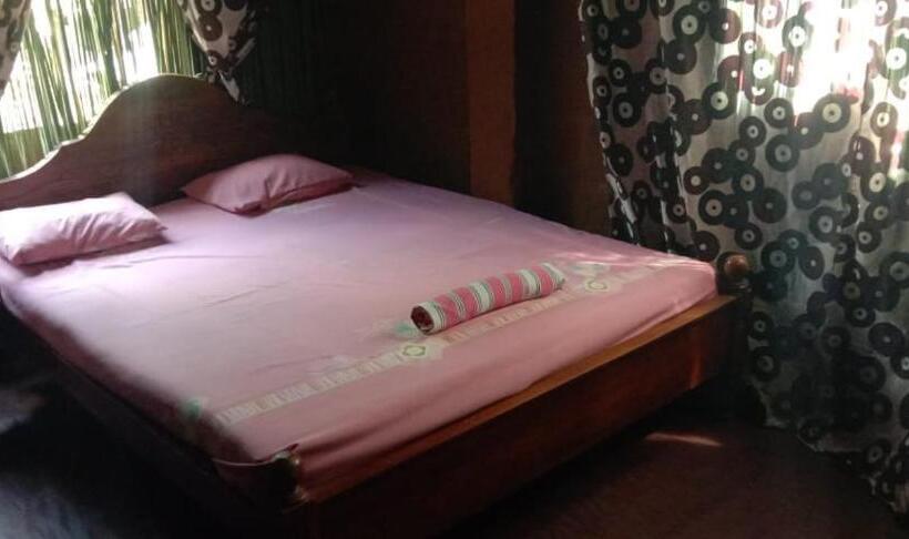 酒店 Lucky Holiday And Restaurant