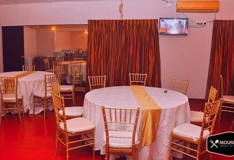 فندق Mount Pearl