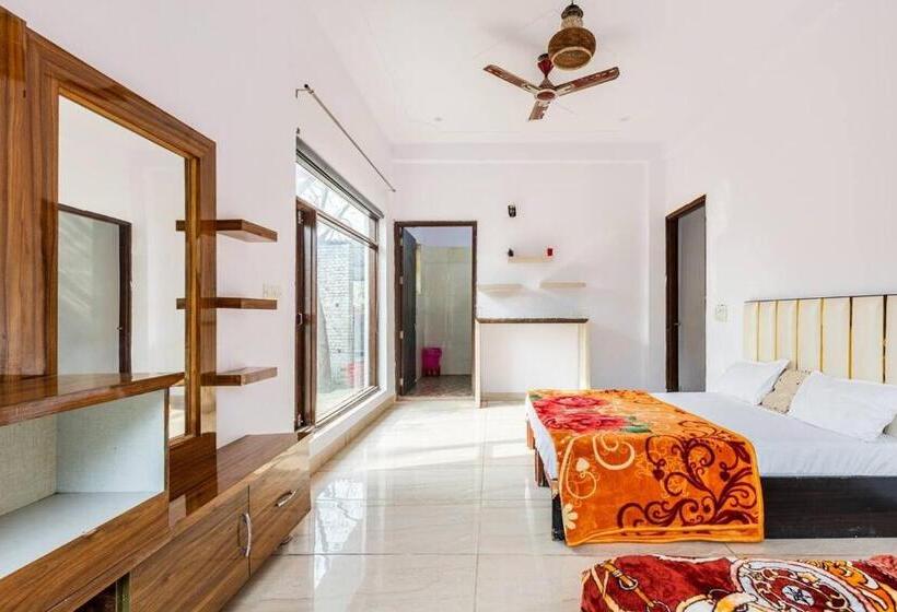 בית מלון כפרי Mountarawalihills