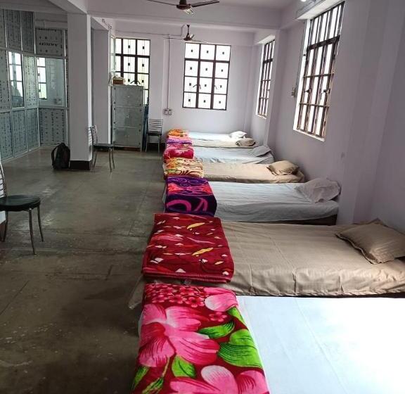 호텔 Muzaffarpur Guest House