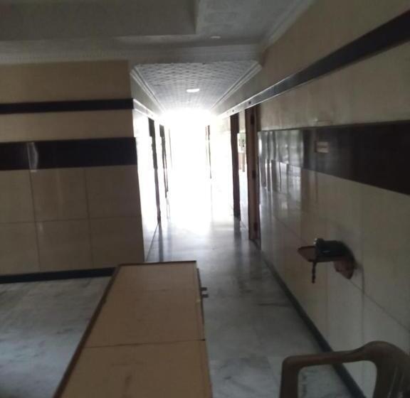 酒店 New Green Mountain Residency