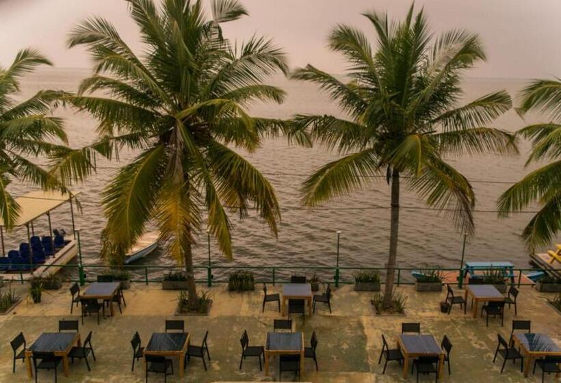 호텔 New Saniro Lagoon Deck