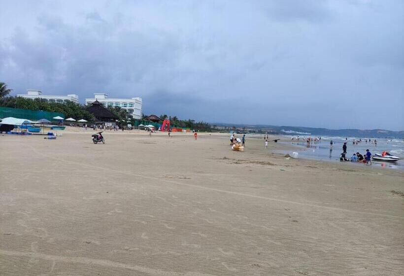 هتل New Wave Homestay