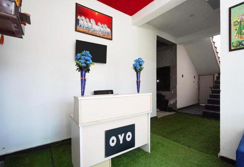 Отель Oyo S S Guest House