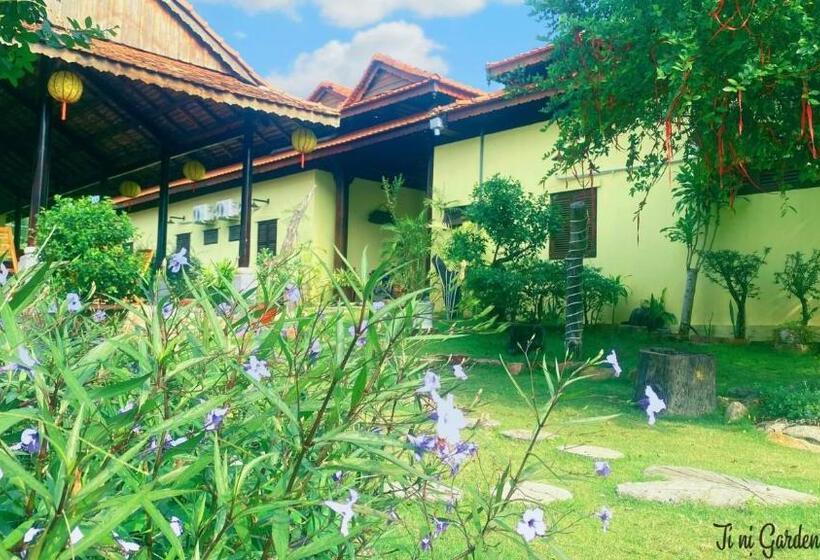 هتل Phước Lạc Duyên Garden House By Acc