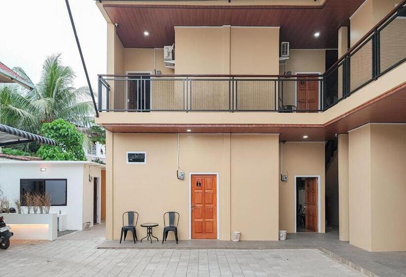 호텔 Reddoorz Syariah Near Telanaipura Jambi