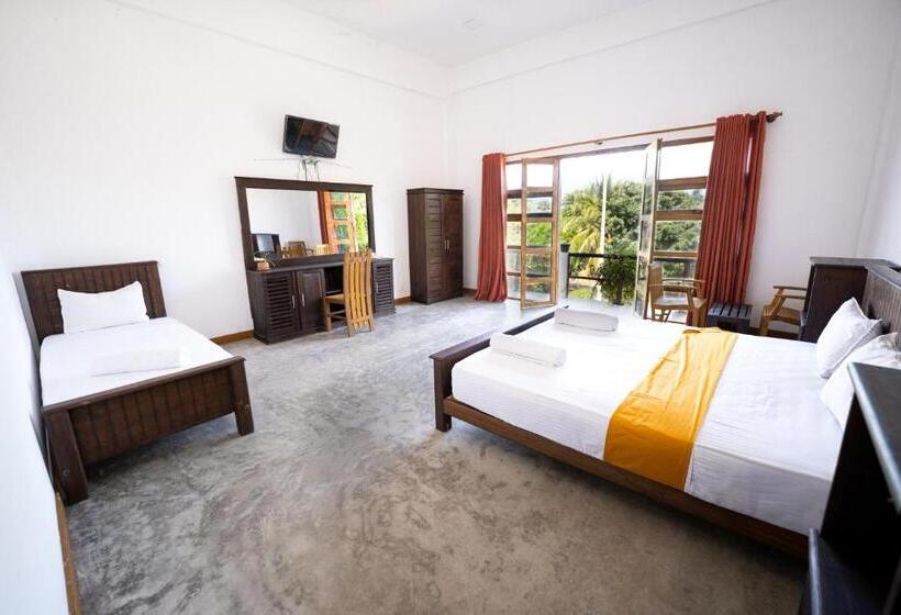 فندق Rise & Set Arugam Bay