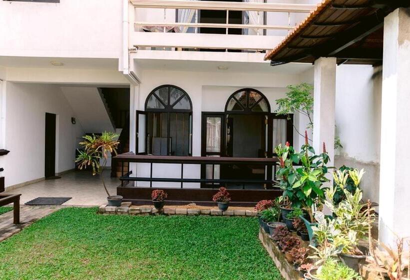 فندق Romantic Garden