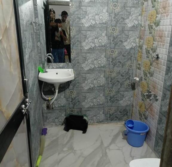 בית מלון כפרי S R Farm House