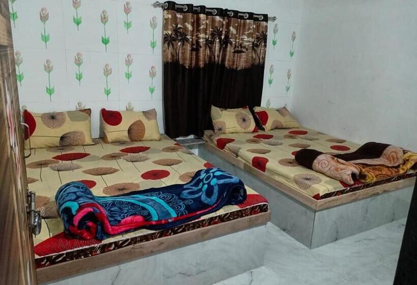 בית מלון כפרי S R Farm House