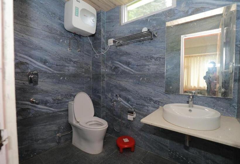 فندق Shangri Las & Restaurant