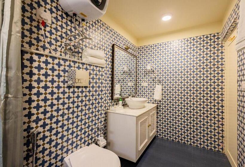 בית מלון כפרי Sheel Mahal Near Hawa Mahal