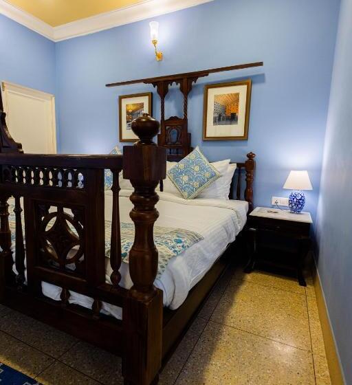 בית מלון כפרי Sheel Mahal Near Hawa Mahal