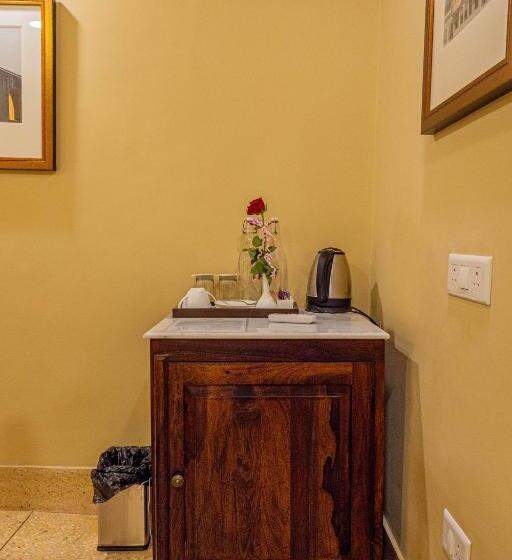 בית מלון כפרי Sheel Mahal Near Hawa Mahal