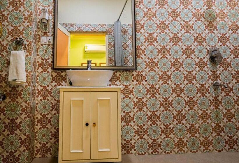 בית מלון כפרי Sheel Mahal Near Hawa Mahal