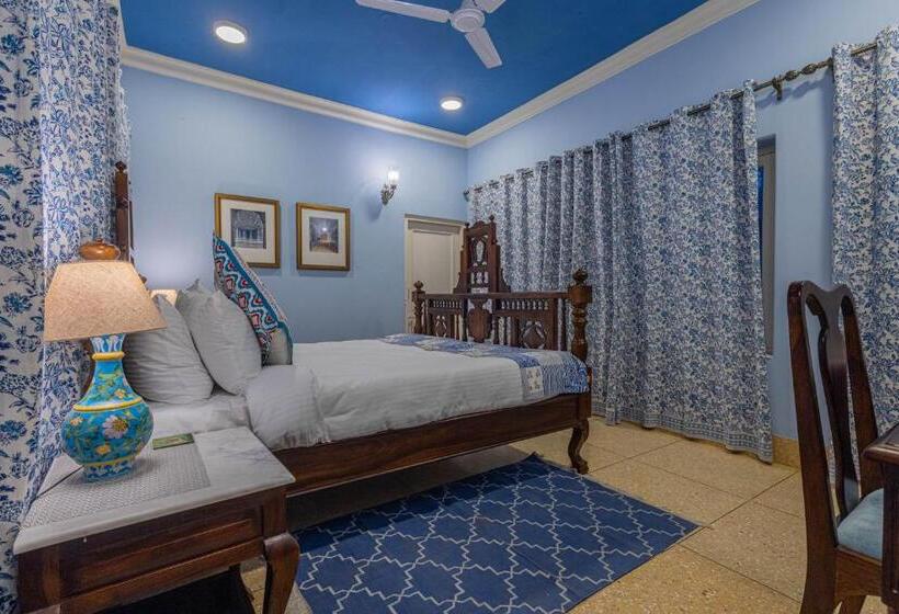 בית מלון כפרי Sheel Mahal Near Hawa Mahal