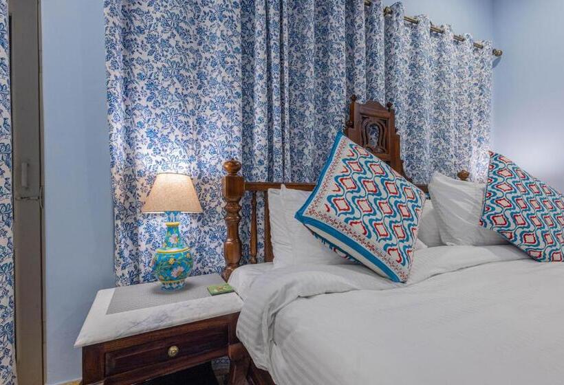 בית מלון כפרי Sheel Mahal Near Hawa Mahal