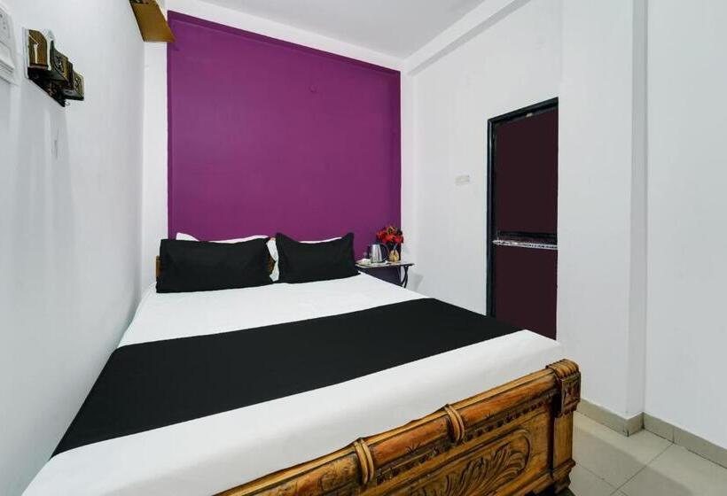 Hotel Spot On Abhiraj Hotal & Guests House