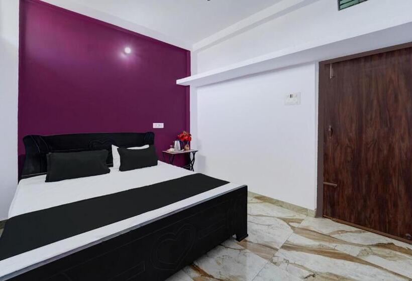 Hotel Spot On Abhiraj Hotal & Guests House